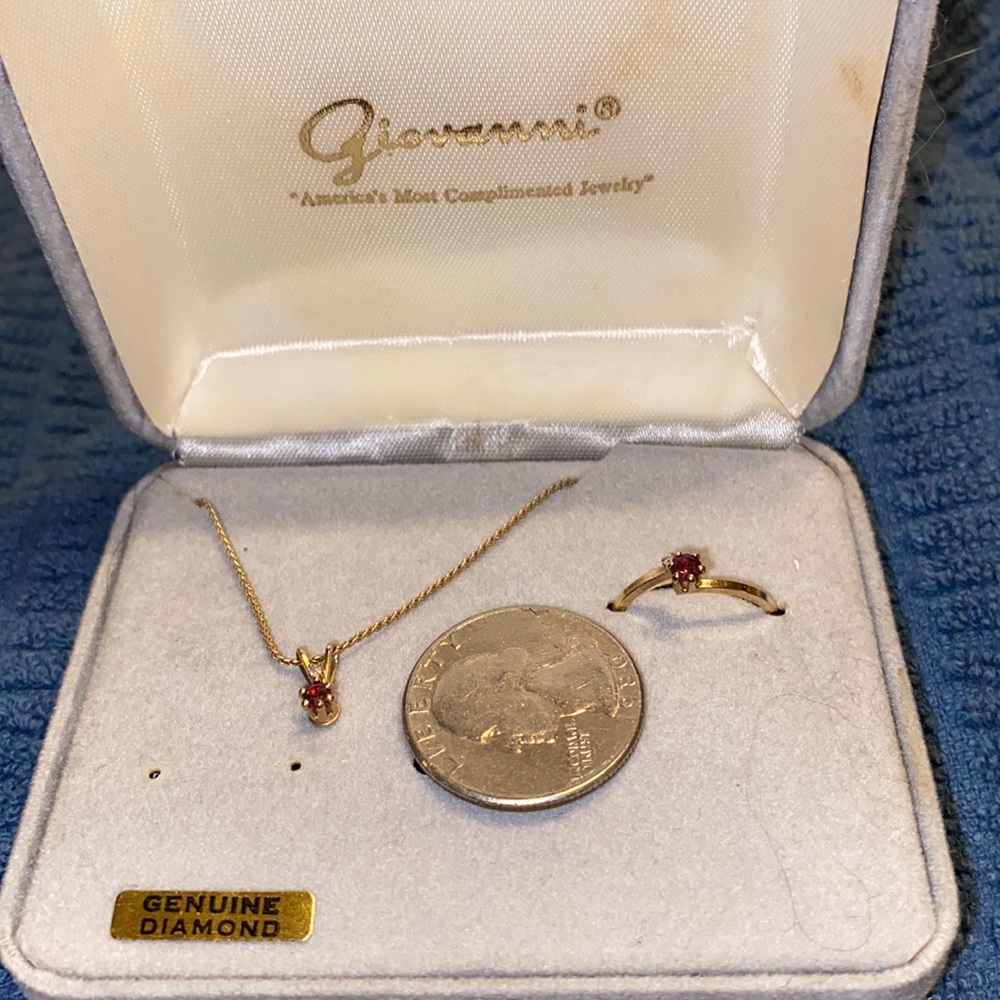 Giovanni Vintage Necklace & Ring Set. Diamond & Garnet